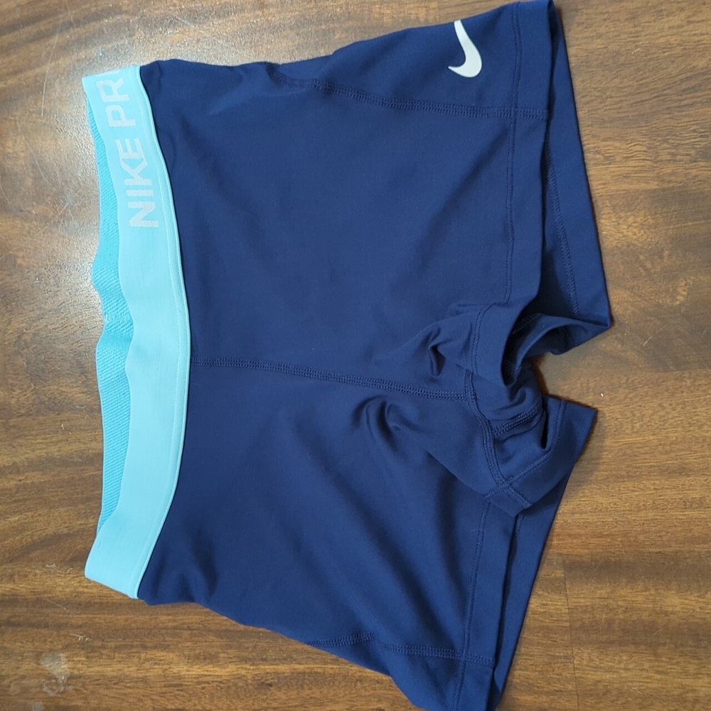Nike Pro Spandex Size Medium